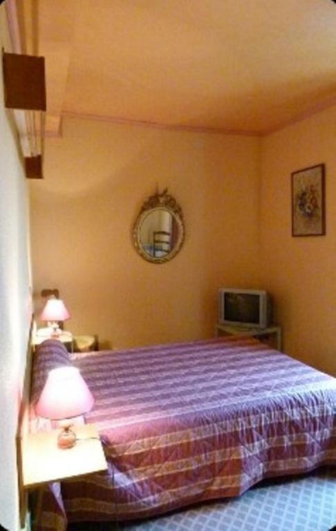 Le Val D'Aron Bed and Breakfast Cercy-la-Tour Habitación foto