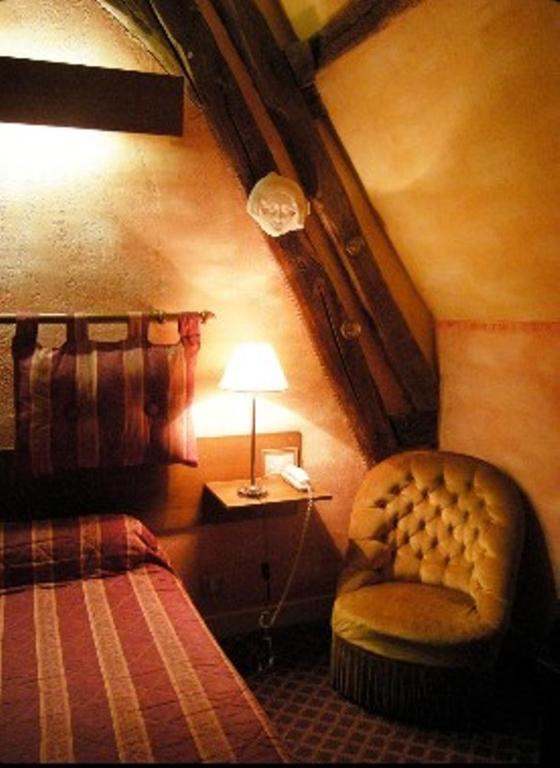 Le Val D'Aron Bed and Breakfast Cercy-la-Tour Habitación foto